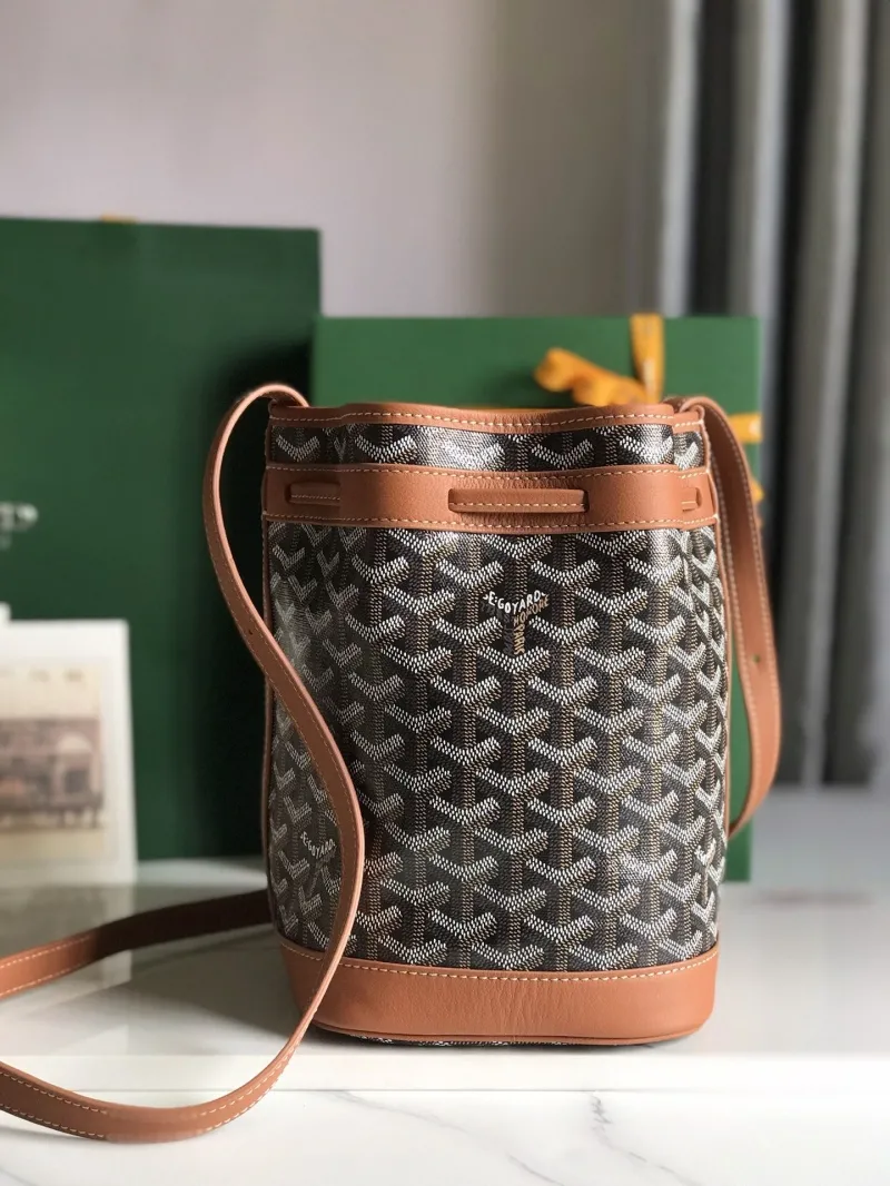 Goyard Black Bucket Bag with Brown Trim - Image 3