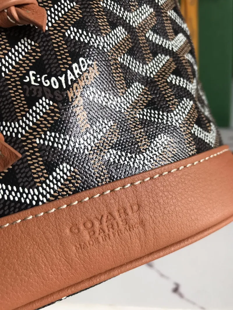 Goyard Black Bucket Bag with Brown Trim - Image 4