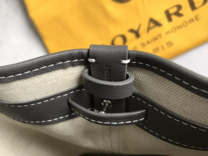 Goyard Dark Gray Bucket Crossbody Bag - Image 9