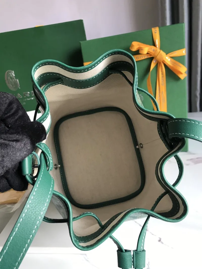 Goyard Green Drawstring Bucket Bag - Image 5