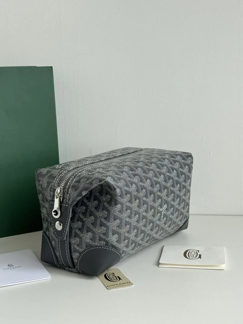 Goyard Gray Travel Cosmetic Bag - Image 3