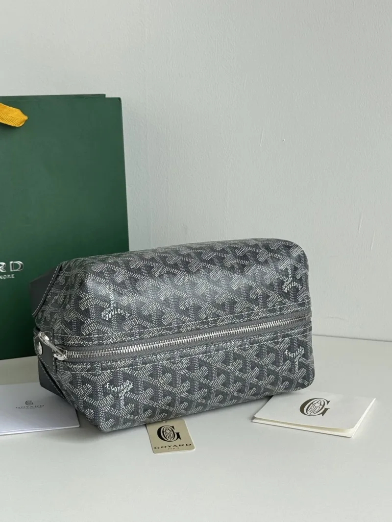 Goyard Gray Travel Cosmetic Bag - Image 5