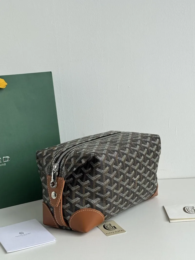 Goyard Dark Brown Leather Cosmetic Bag - Image 3