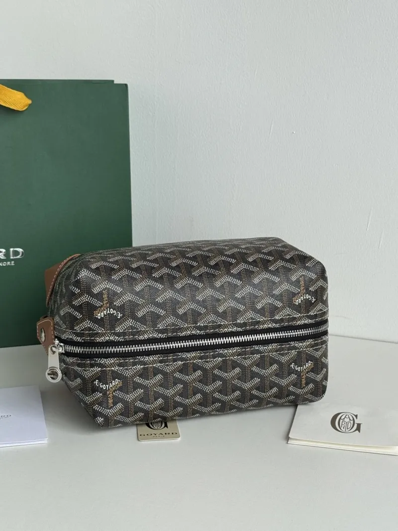 Goyard Dark Brown Leather Cosmetic Bag - Image 5