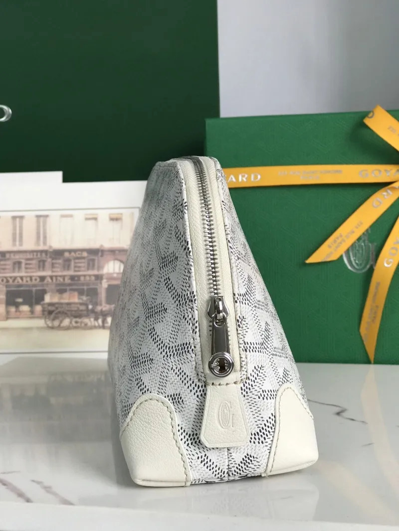 Goyard White Travel Cosmetic Bag - Image 5