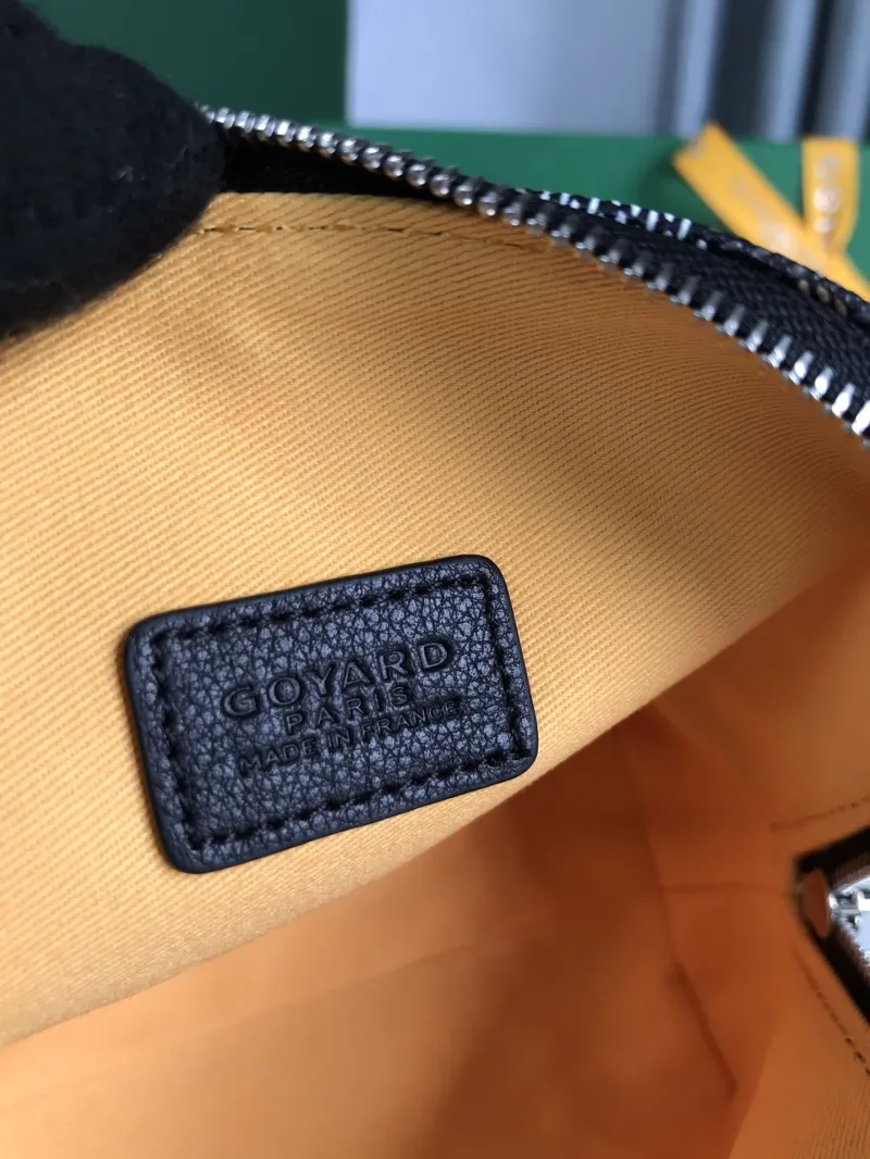 Goyard Black Cosmetic Travel Pouch - Image 9
