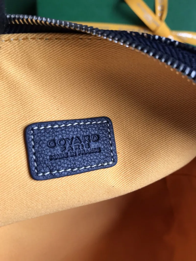 Goyard Navy Cosmetic Bag 17 - Image 9