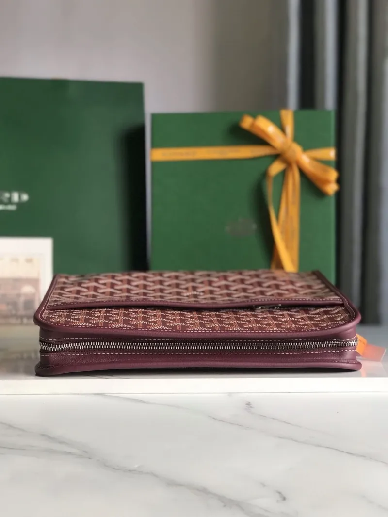Goyard Burgundy Cosmetic Pouch - Image 4