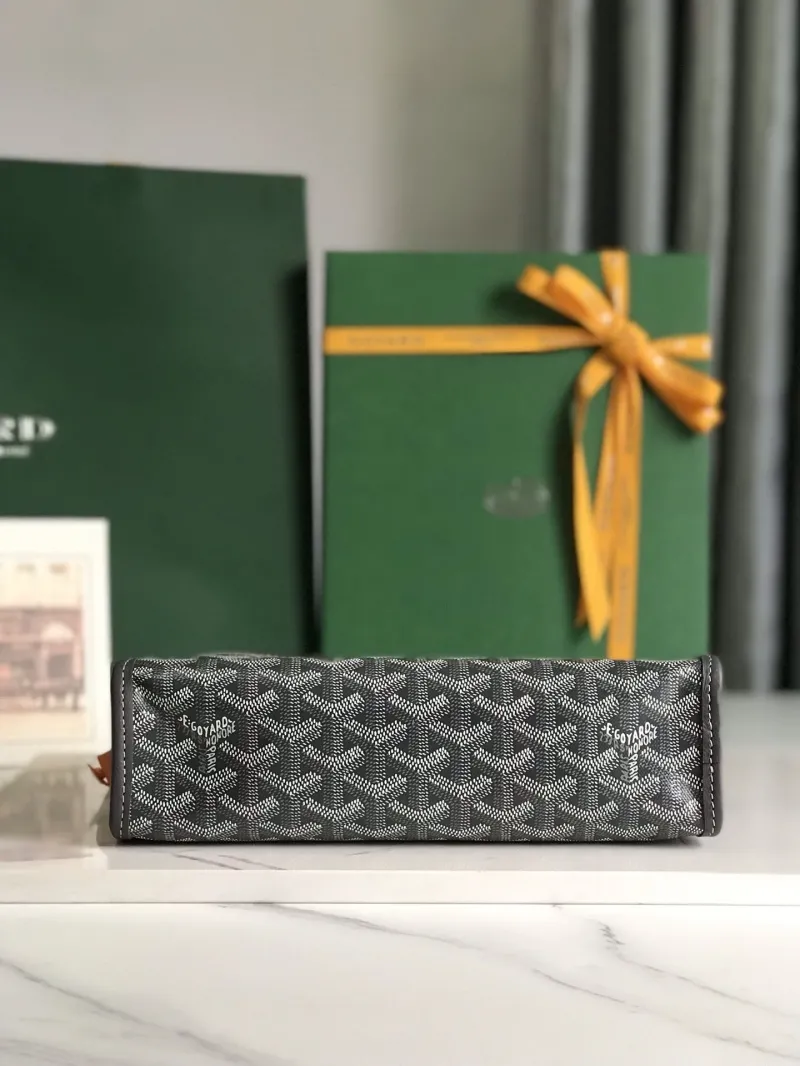 Goyard Dark Gray Cosmetic Pouch 31 - Image 3