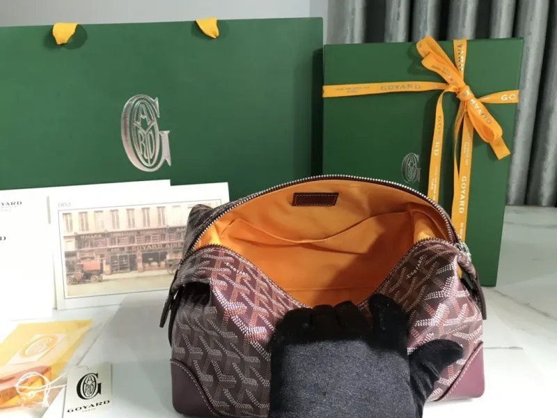 Goyard Burgundy Cosmetic Bag 43 - Image 7