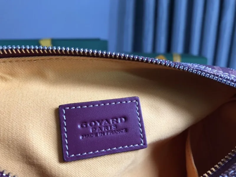 Goyard Burgundy Cosmetic Bag 43 - Image 8