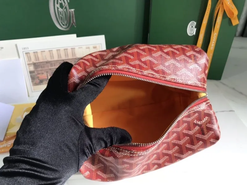 Goyard Red Cosmetic Travel Bag - Image 7