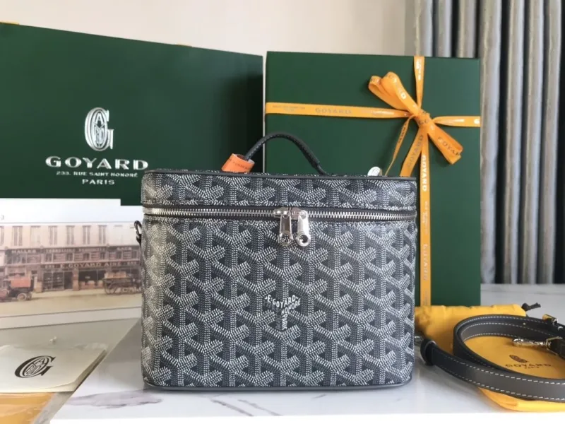 Goyard Cosmetic Bags-71