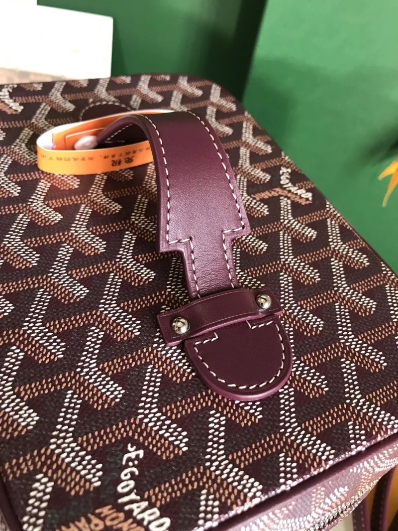 Goyard Burgundy Cosmetic Bag 72 - Image 6