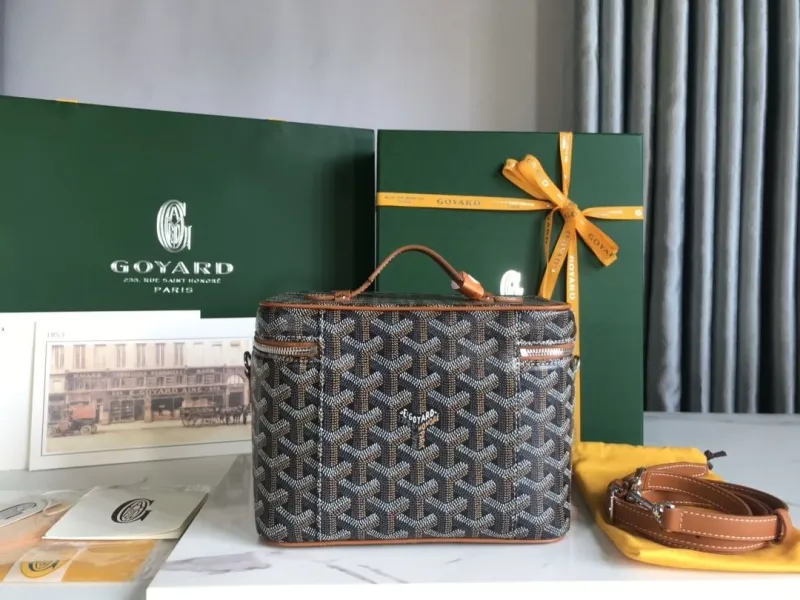 Goyard Black Cosmetic Bag 74 - Image 3