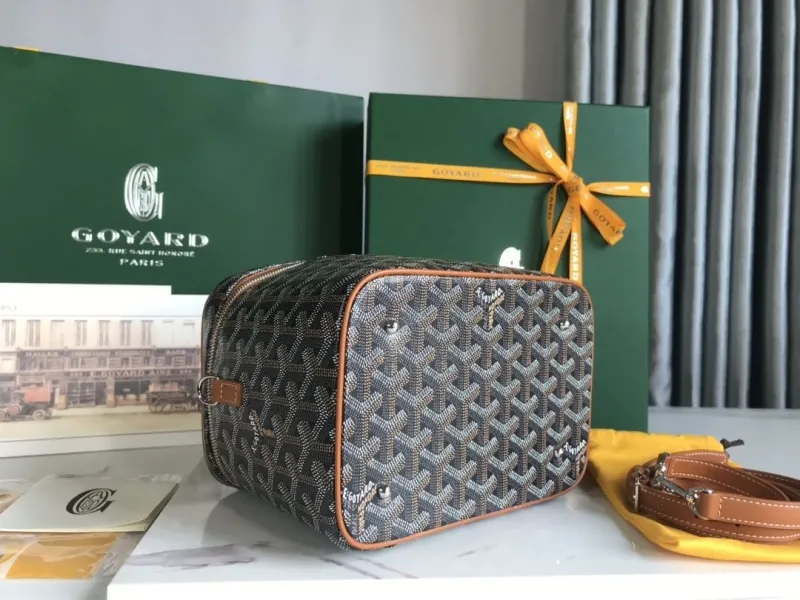 Goyard Black Cosmetic Bag 74 - Image 4
