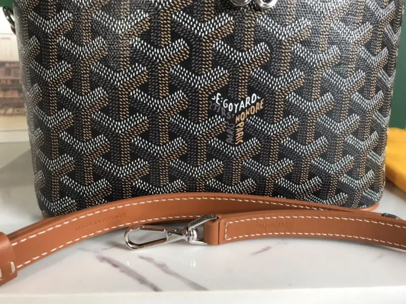 Goyard Black Cosmetic Bag 74 - Image 9