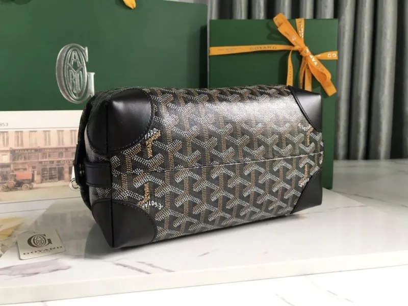 Goyard Black Monogram Cosmetic Bag 88 - Image 3