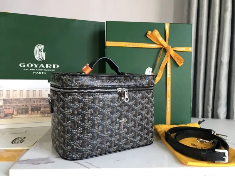 Goyard Black Cosmetic Bag 98 - Image 9