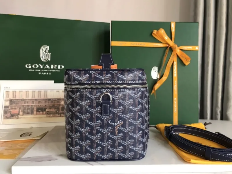Alternative view of Goyard Navy Cosmetic Vanity Case