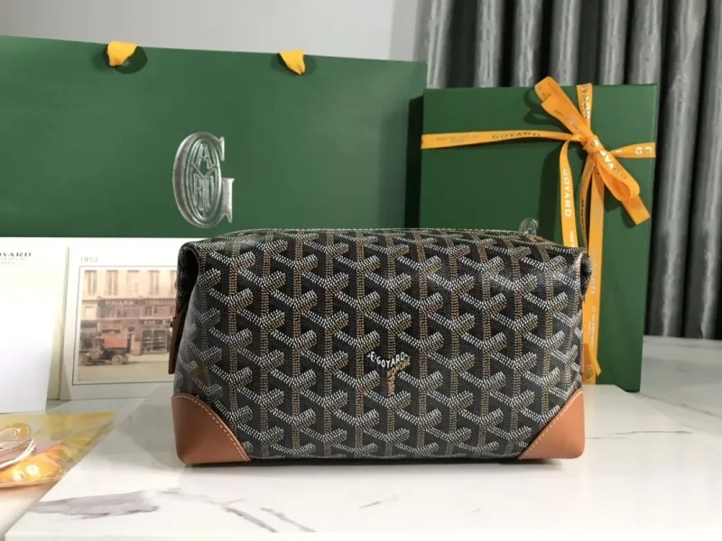 Goyard Cosmetic Bags-111