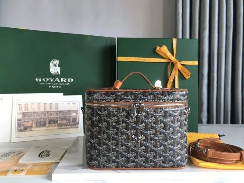 Goyard Cosmetic Bags-123