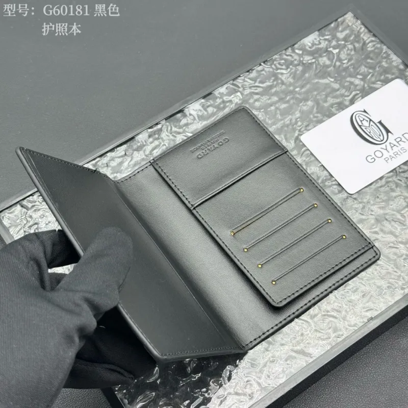 Goyard Wallets-10 - Image 9