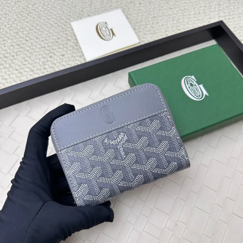 Alternative view of Goyard Wallets-79