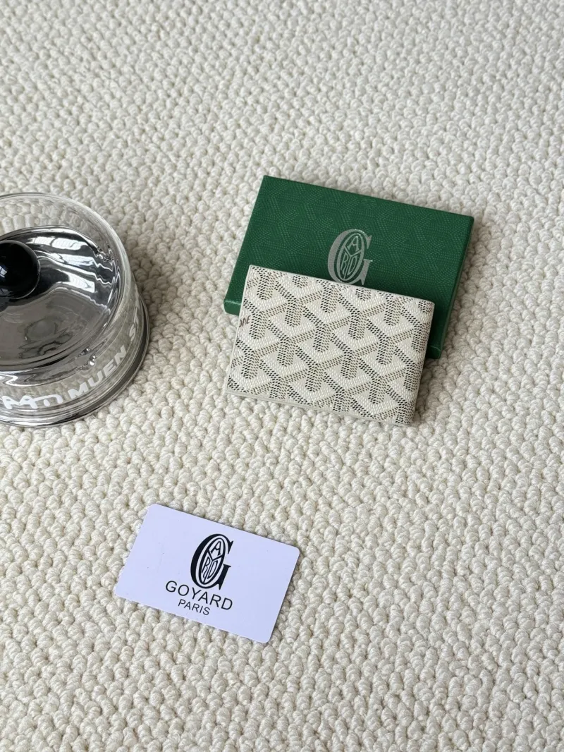 Alternative view of Goyard Off-White Card Wallet 87