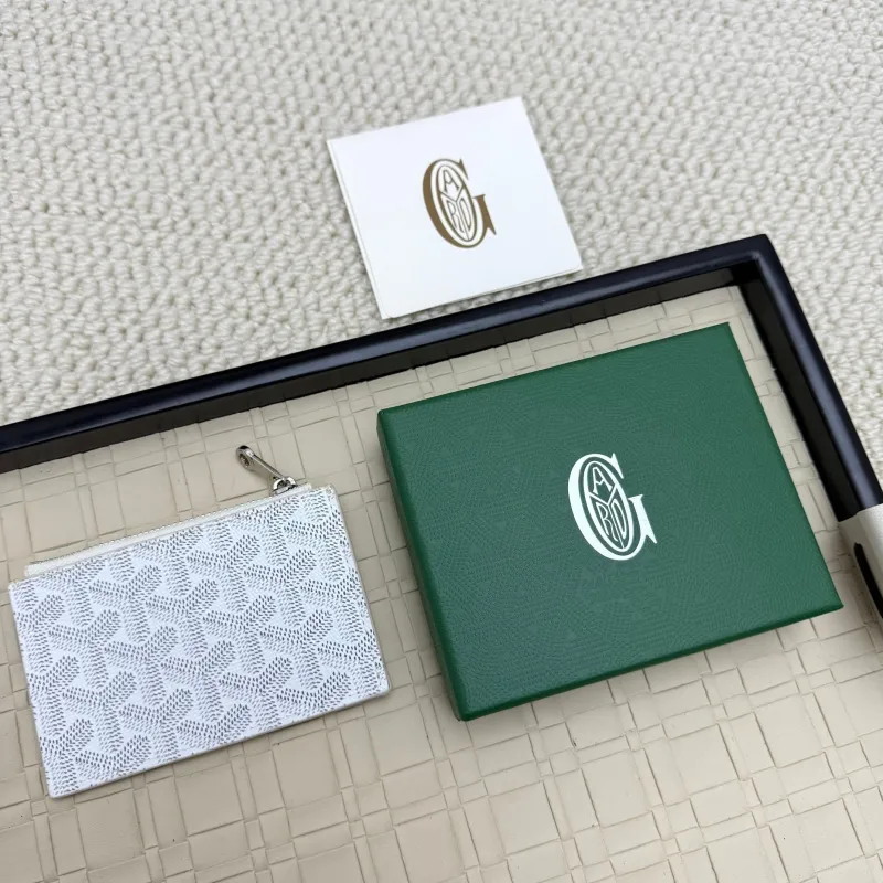 Goyard White Zip Card Wallet 124