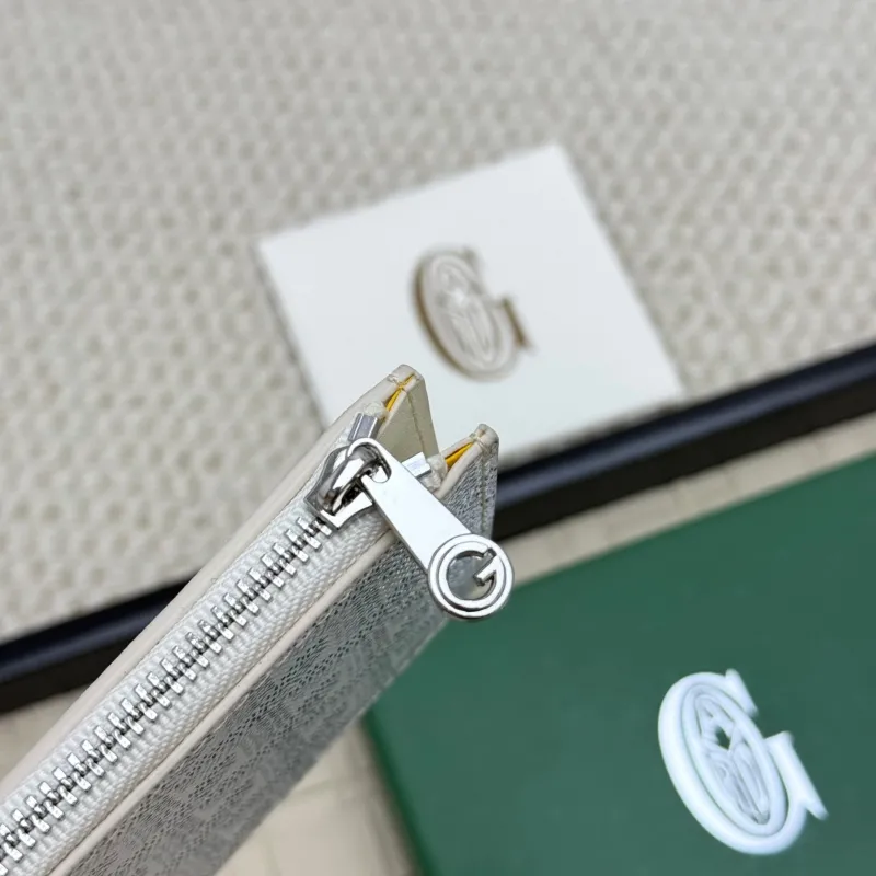 Goyard White Zip Card Wallet 124 - Image 5