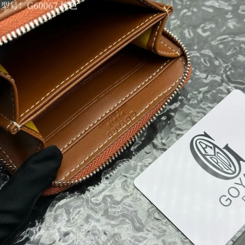 Goyard G60067 Brown Zip Wallet - Image 6