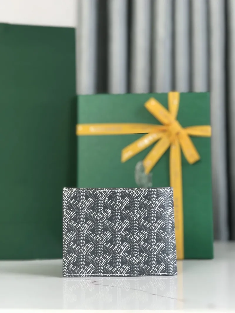 Alternative view of Goyard Wallets-337