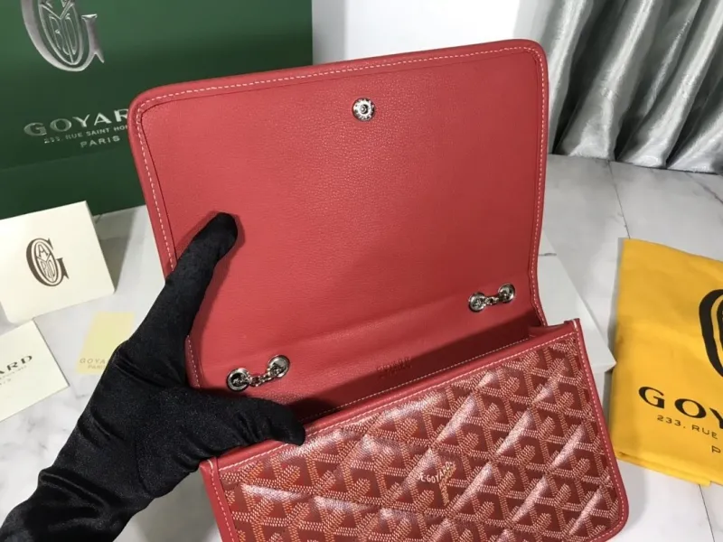 Goyard Red Flap Chain Handbag - Image 6