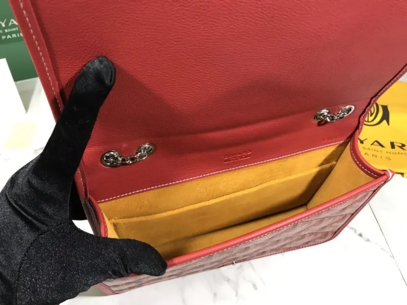 Goyard Red Flap Chain Handbag - Image 8