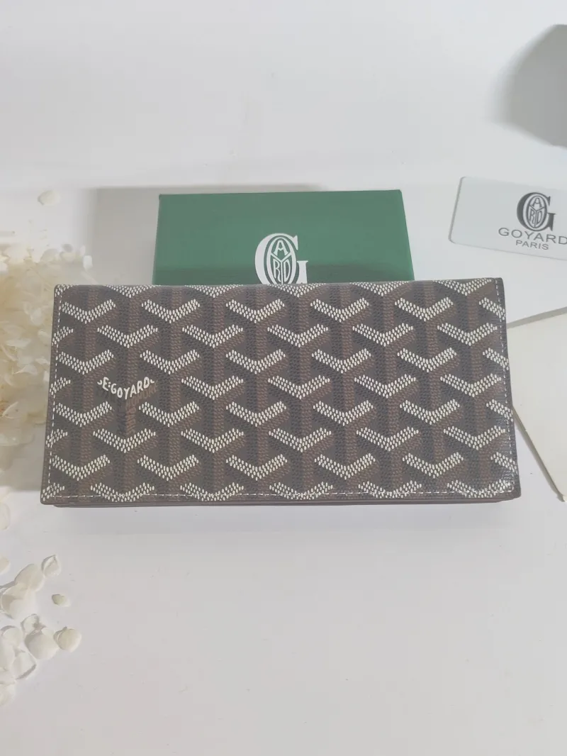Goyard Brown Long Wallet 526