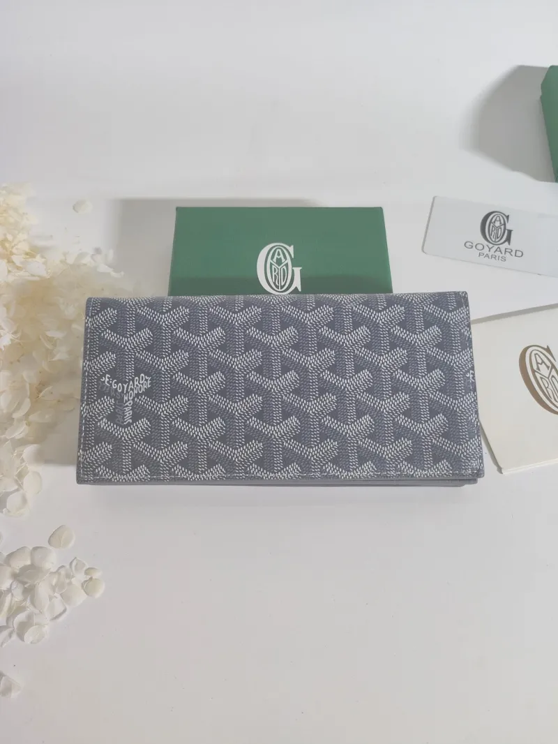 Goyard Gray Long Wallet 528