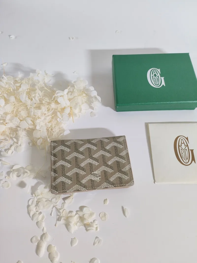 Alternative view of Goyard Wallets-567