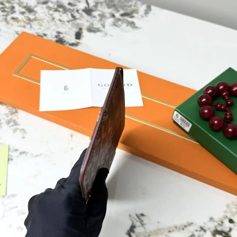 Goyard Burgundy Zip Card Wallet G88315 - Image 7