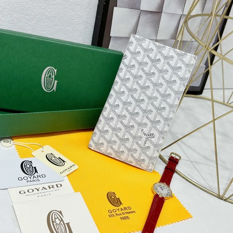Goyard White Long Wallet 679
