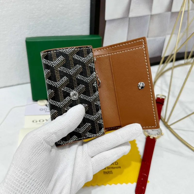 Goyard Classic Monogram Card Wallet - Image 4