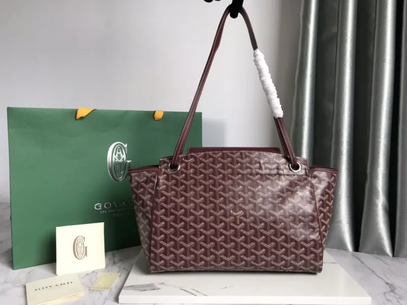 Goyard Burgundy Rouette Shoulder Tote Bag - Image 3
