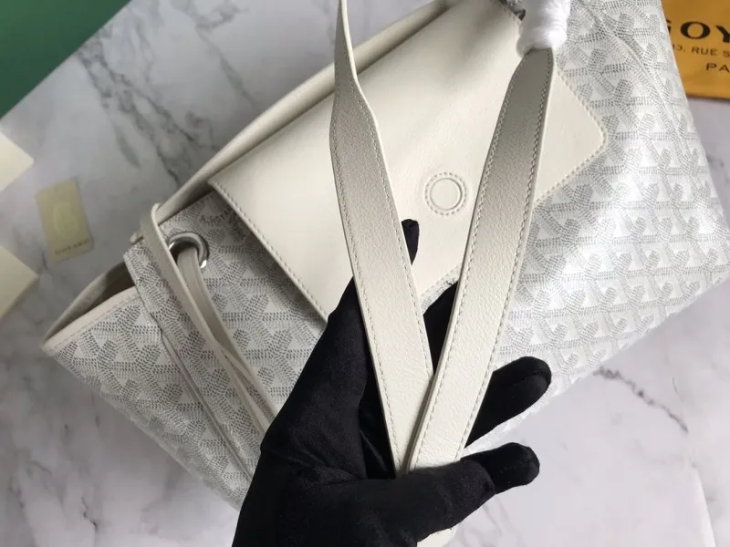 Goyard White Rouette Tote Bag - Image 6