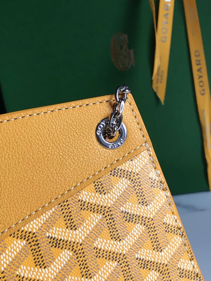 Goyard Yellow Rouette Chain Shoulder Bag - Image 6