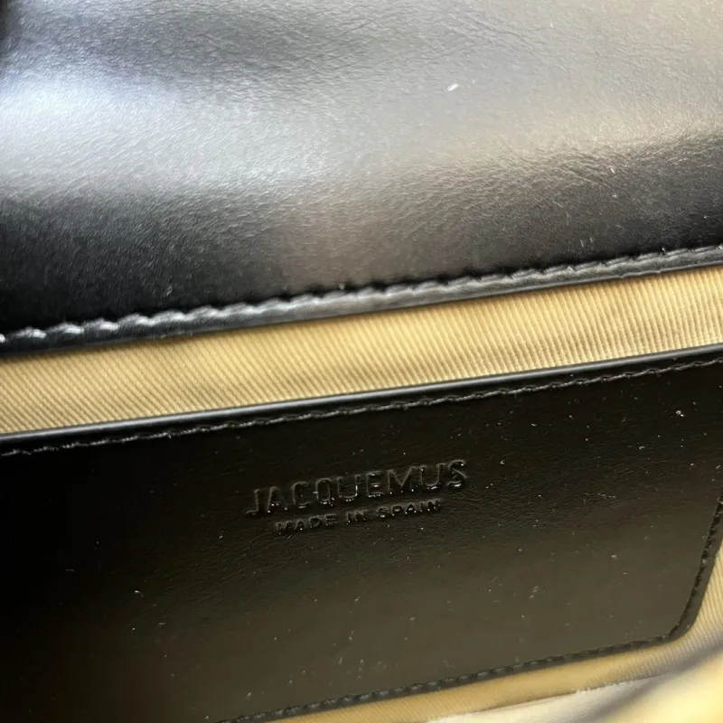 Jacquemus Beige Black Straw Satchel Bag - Image 9