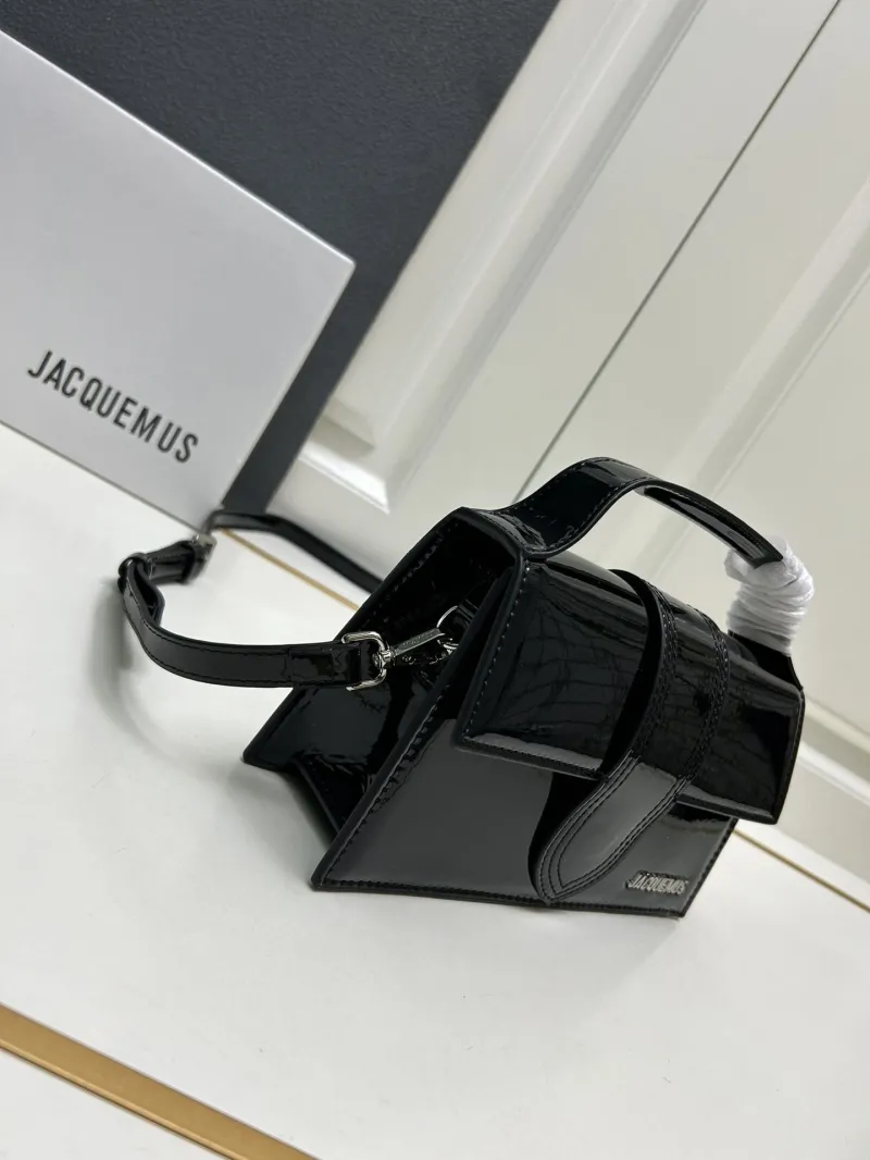 Alternative view of Jacquemus Satchel Bags-13
