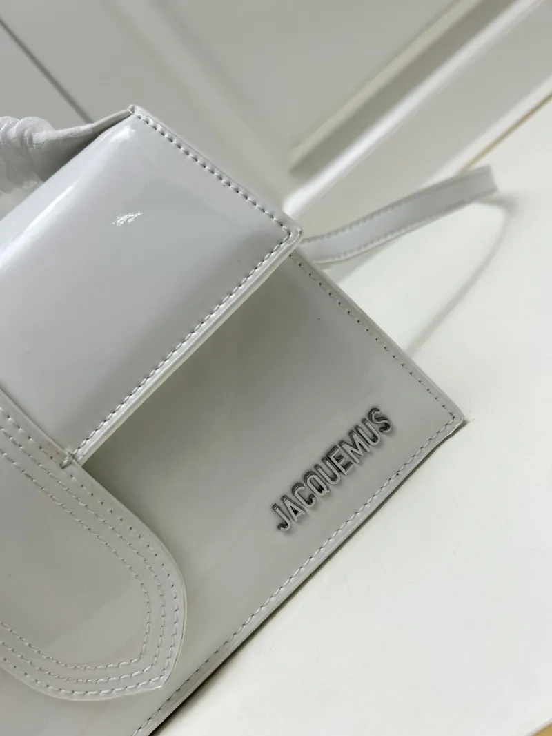 Jacquemus White Patent Leather Satchel Crossbody Bag - Image 4
