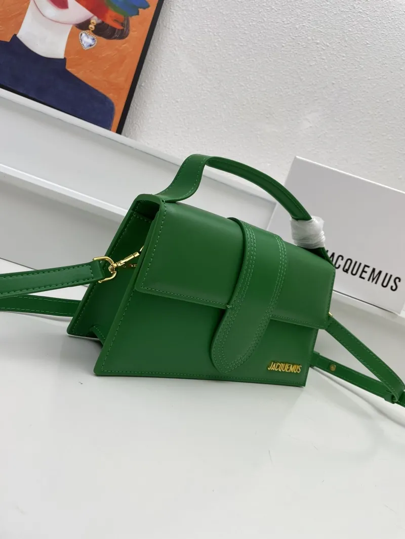 Alternative view of Jacquemus Satchel Bags-46