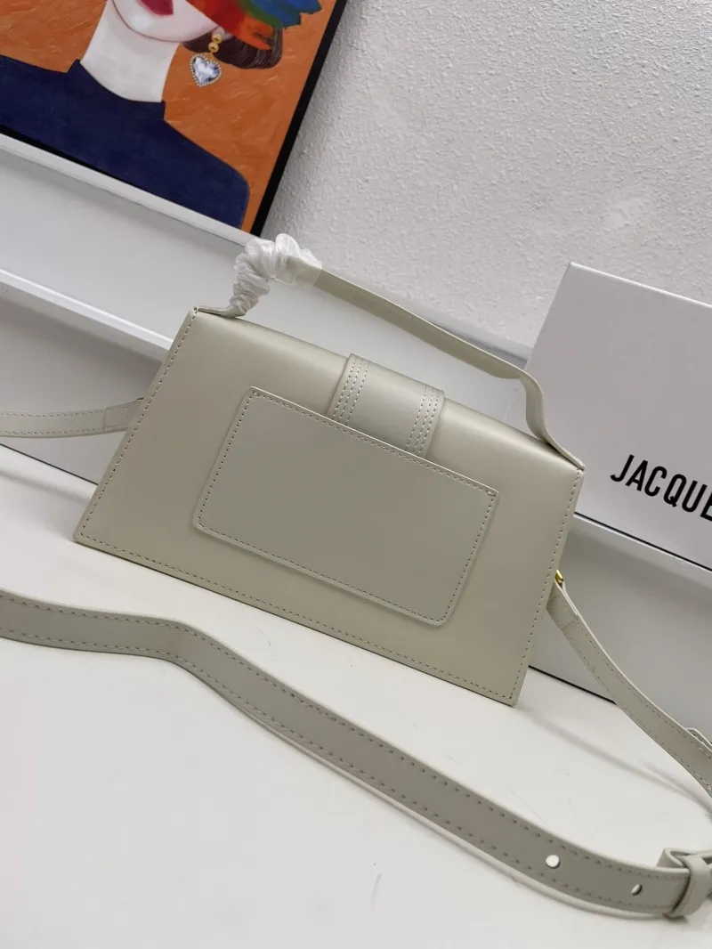 Jacquemus Light Gray Satchel Crossbody Bag - Image 3