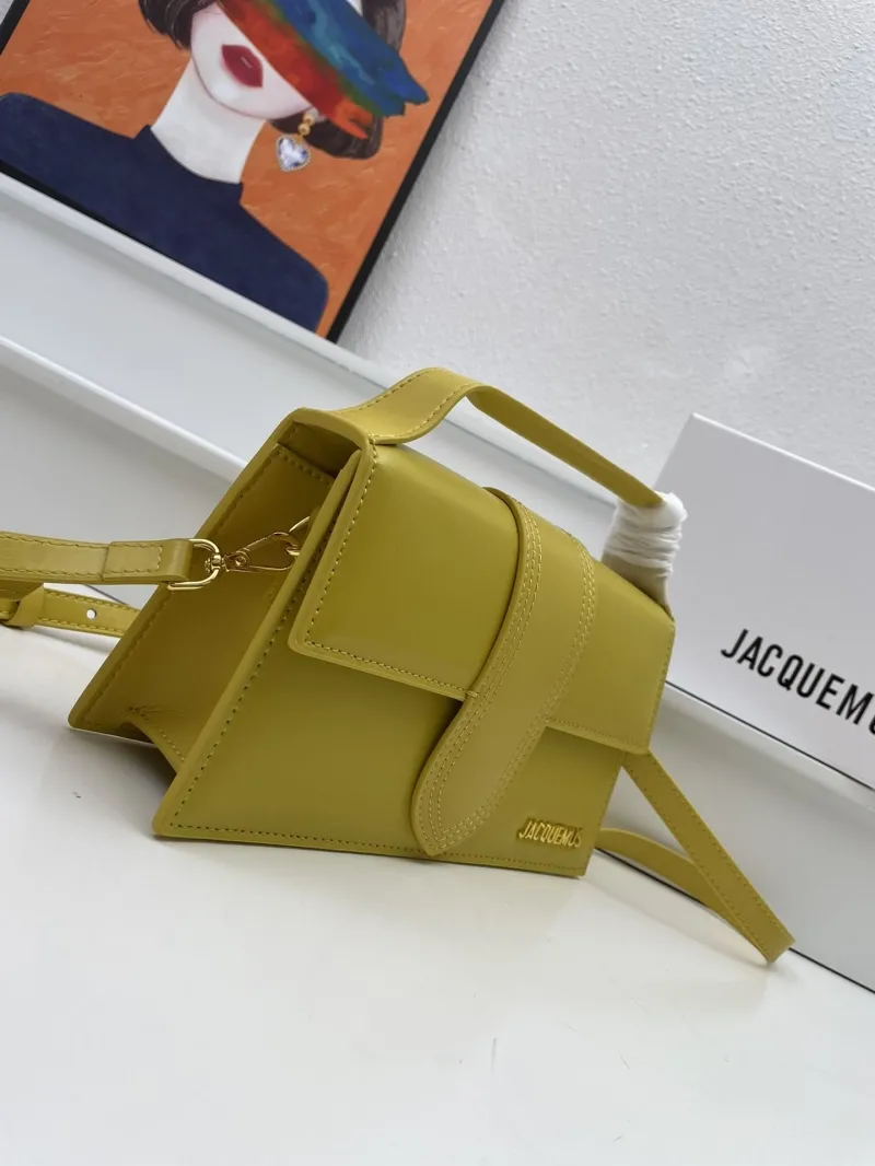 Alternative view of Jacquemus Top Handle Bags-26